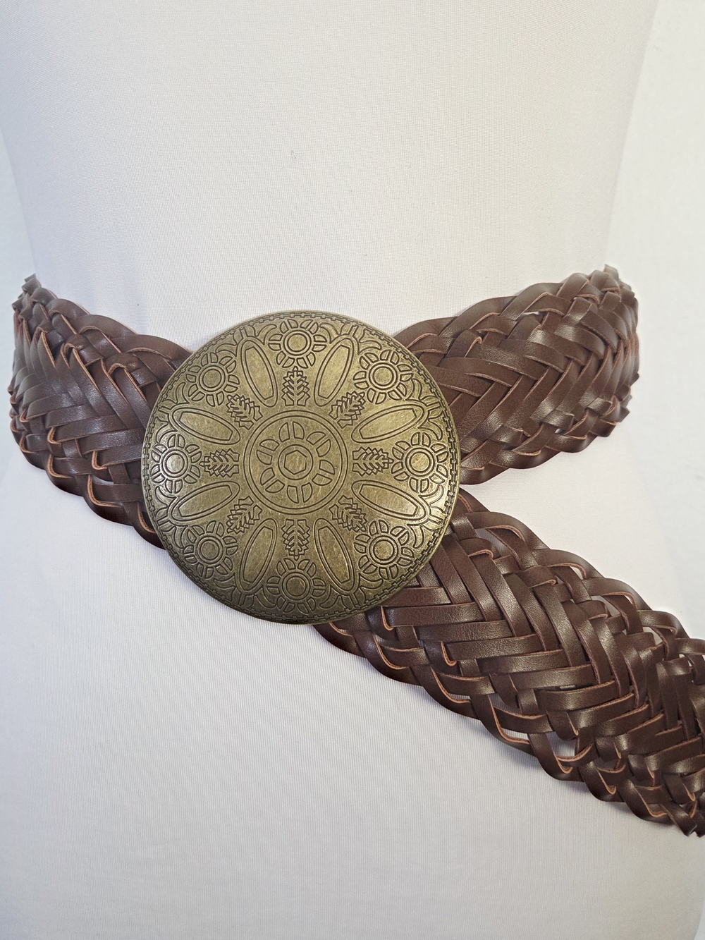 Woven Braided Brown Belt with Decorative Gold Medallion - Picture 3 of 7